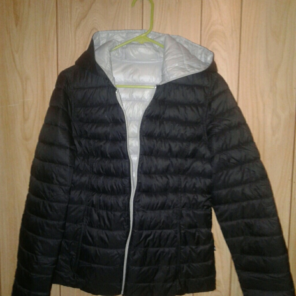 Ladie's Reversible Nautica Puffer